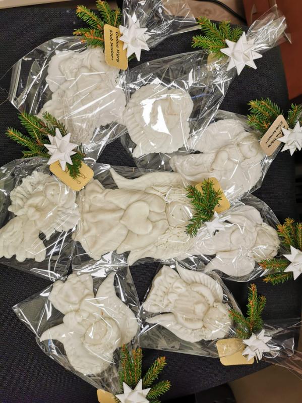 Świąteczne spotkanie dla podopiecznych GOPS-u w Wyrach (54).JPG