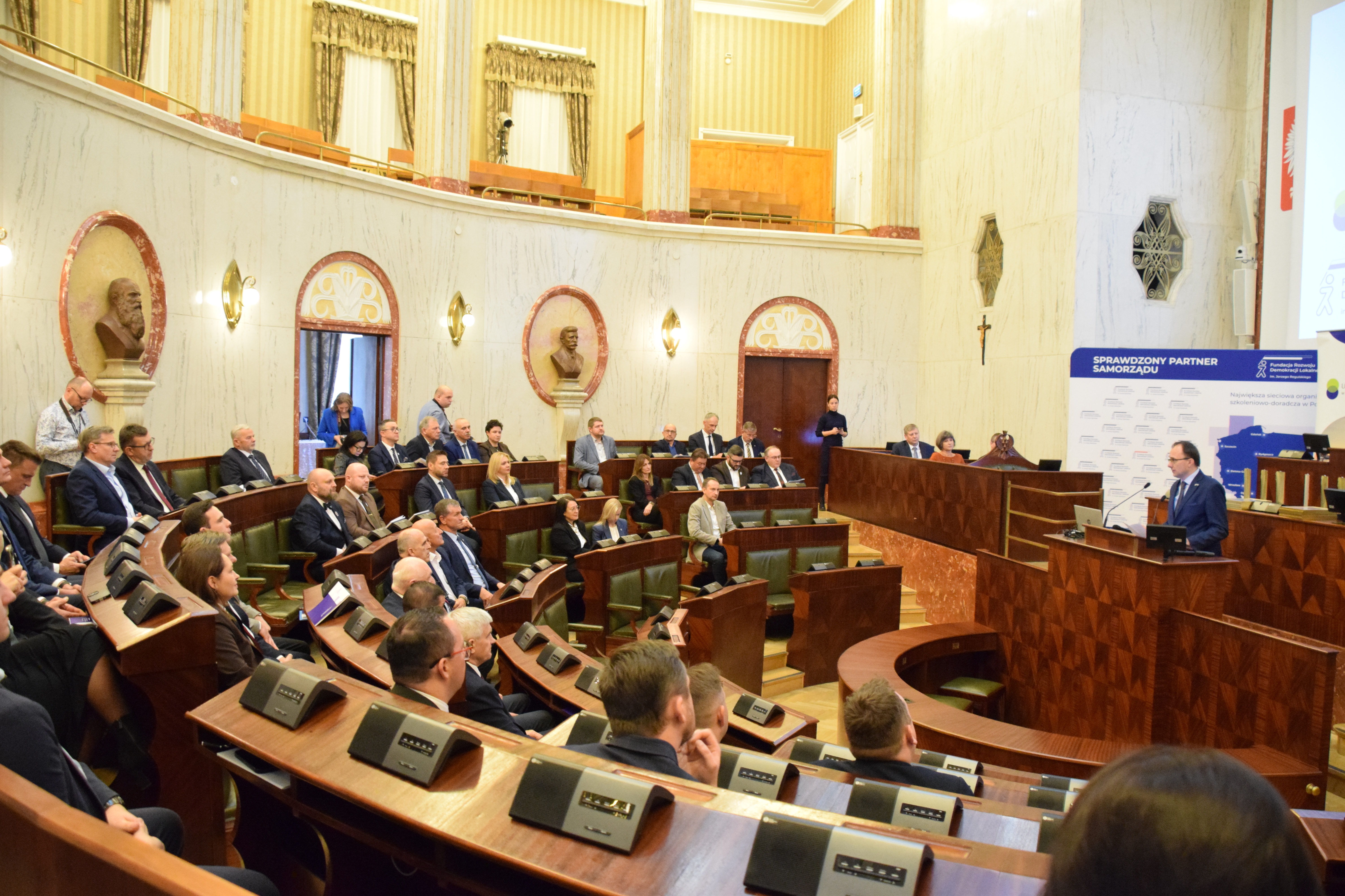 Uroczysta Gala podsumowująca Ranking Gmin Województwa Śląskiego i rozdanie nagród (1).JPG