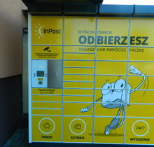 Paczkomat ul. Dąbrowszczaków 58 Wyry (3).JPG