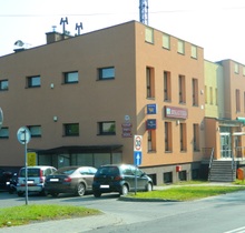 Paczkomat ul. Dąbrowszczaków 58 Wyry (6).JPG