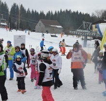 VI Mistrzostwa Gminy Wyry w Narciarstwie Alpejskim 19.02.2017r (4).JPG