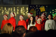 Magiczny wieczór w Szkole Podstawowej w Wyrach - relacja z koncertu noworocznego