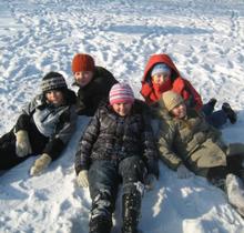 dzieci lubia zimę